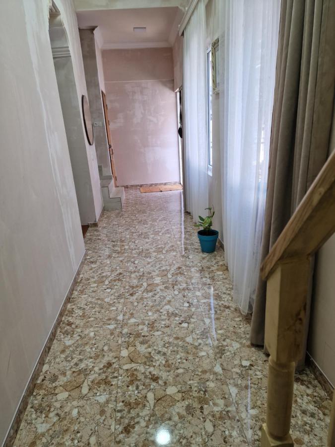 Apartment In Батуми Экстерьер фото